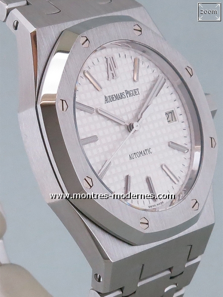 Audemars Piguet Royal Oak Automatique ref 15300ST - Image 5