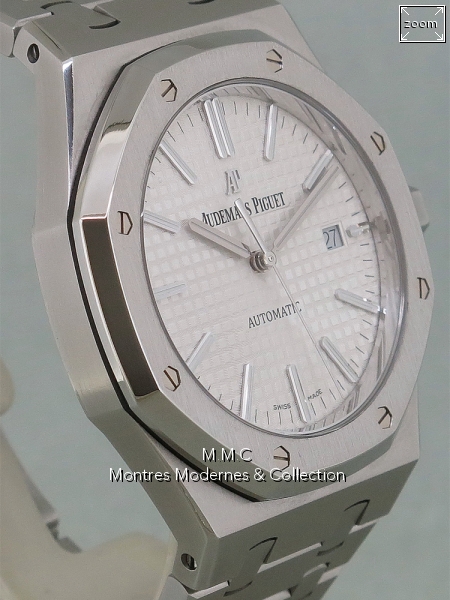 Audemars Piguet Royal Oak Automatique ref 15400ST - Image 4