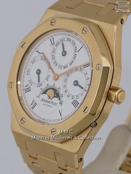 Audemars Piguet Royal Oak Quantieme Perpetuel ref 25654BA - Image 3