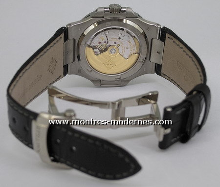 Patek Philippe Nautilus Jumbo ref 5711G - Image 2