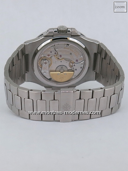 Patek Philippe Nautilus ref 57121A - Image 8