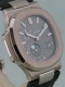 Patek Philippe - Nautilus r&eacute;f.5712G Image 4